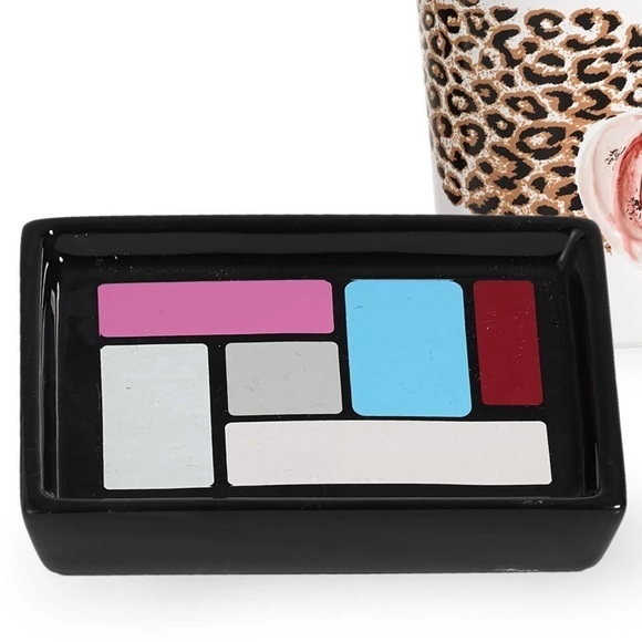 Diva Fashionista Popular Bath Other - Diva Fashionista Ceramic Soap Dish - Multicolor